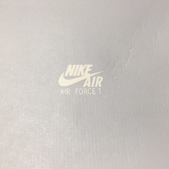 Nike Air Force 1 Boys Grade School Size 4 - Picture 4 of 4